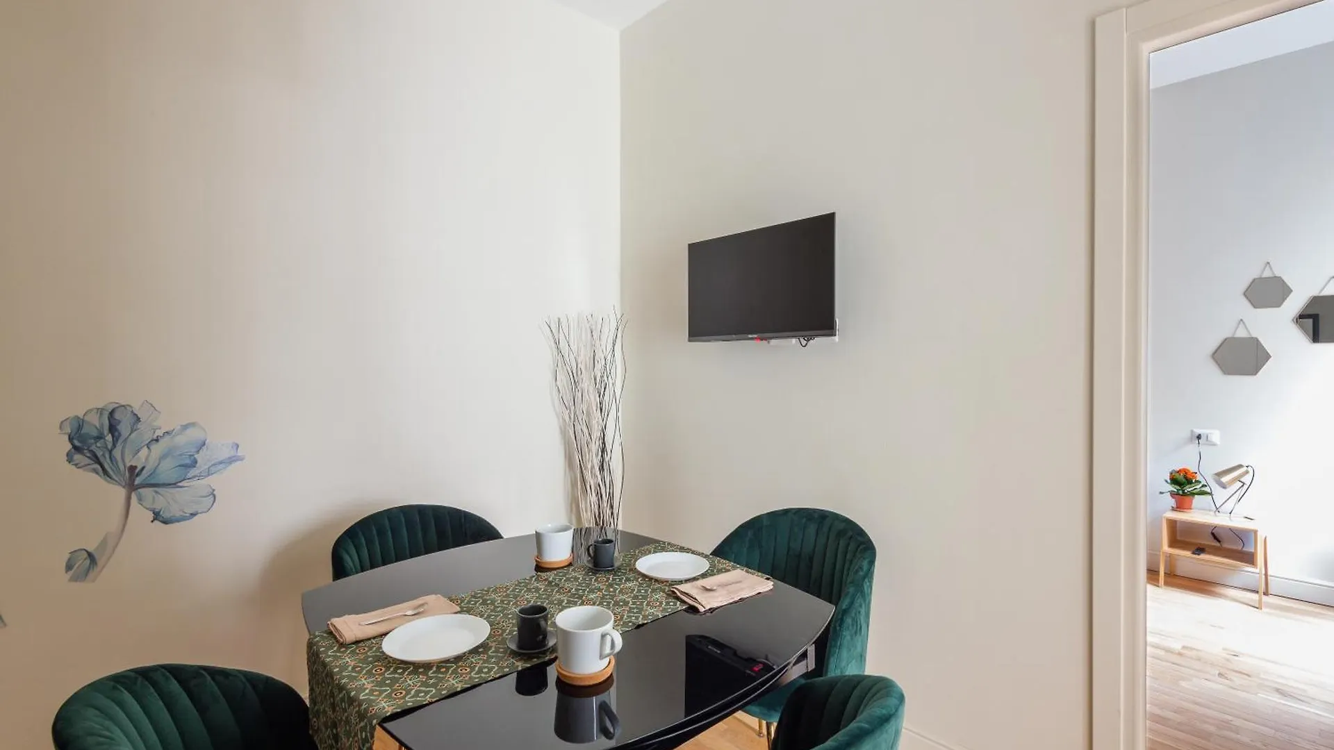 Cattaneo Monti Delizioso E Nuovissimo Appartamento Rome Apartment