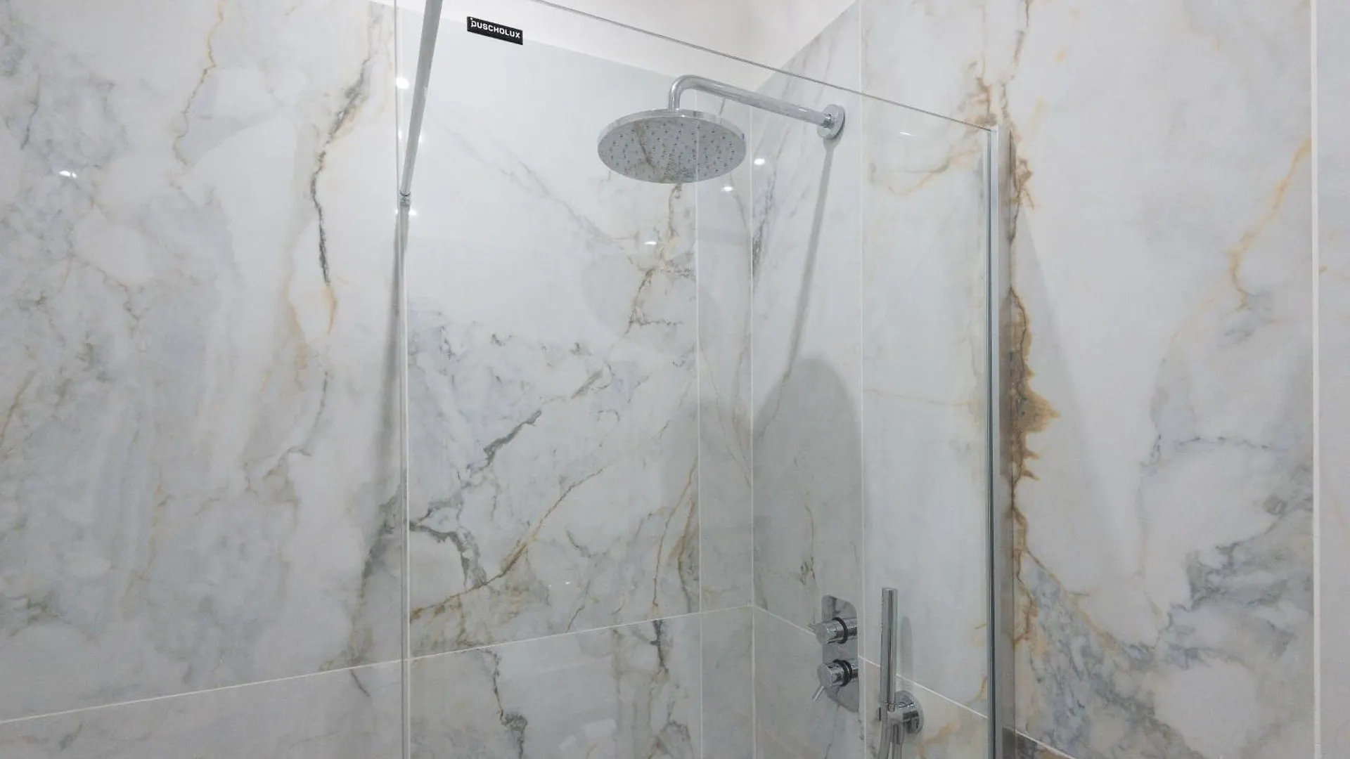 Apartment Cattaneo Monti Delizioso E Nuovissimo Appartamento Rome