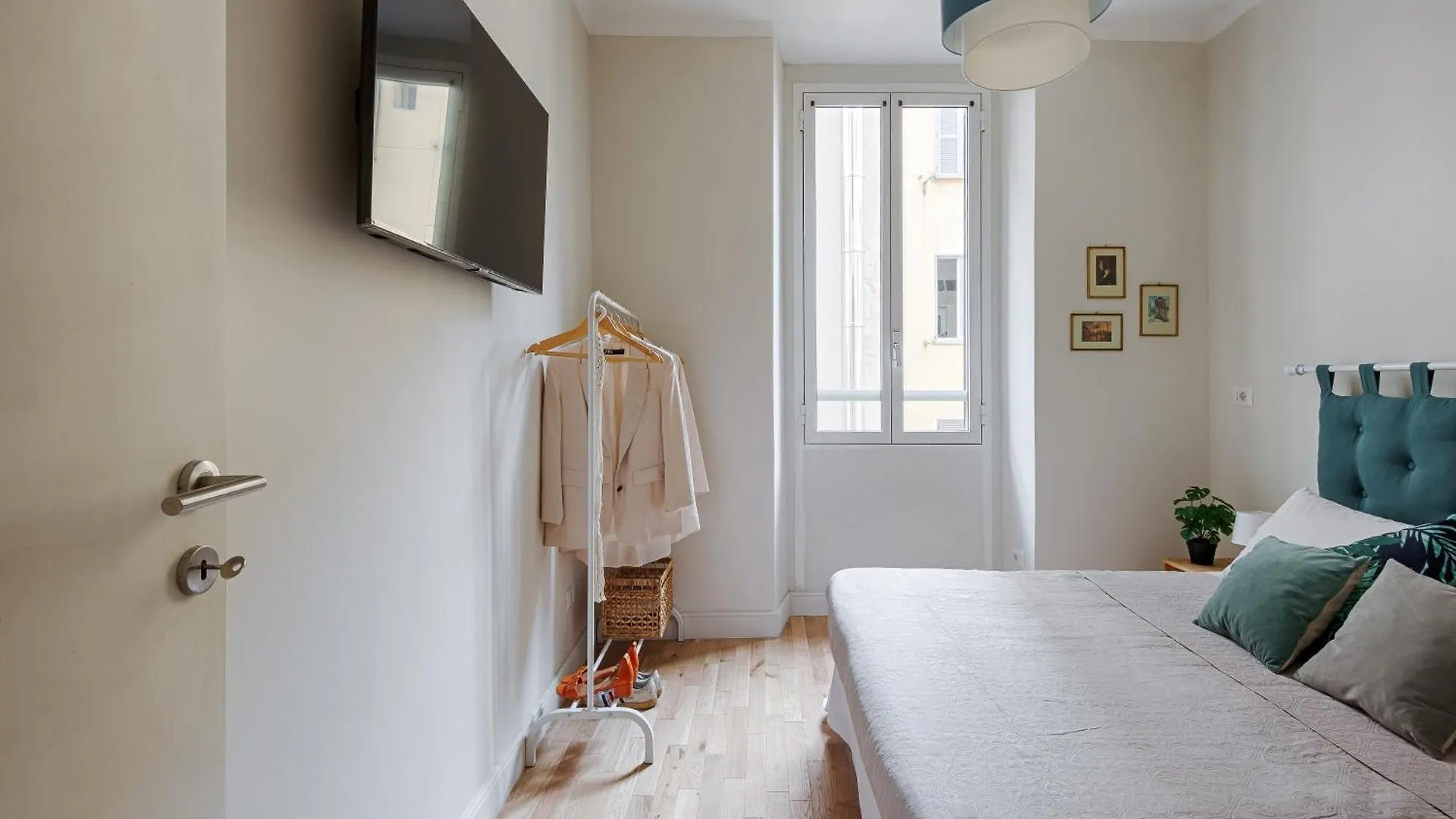 Apartment Cattaneo Monti Delizioso E Nuovissimo Appartamento Rome